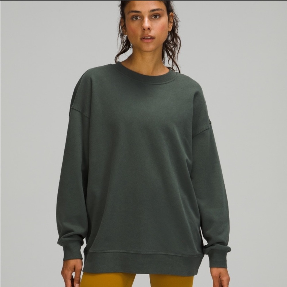 NWT Lululemon Perfectly oversized crew